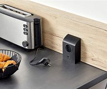 Накладная розетка: 1 розетка 220B Schuko + USB-зарядка Type A + USB-зарядка Type C SFL Born, черный матовый (SCA9605N)