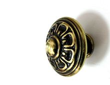 Ручка  - кнопка мебельная PAMAR PO120Z25G101, состаренная бронза